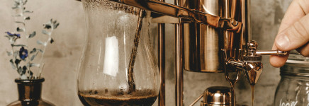Bedrijfsbezoek: de geschiedenis achter de kracht van Douwe Egberts koffie (Museum Joure)